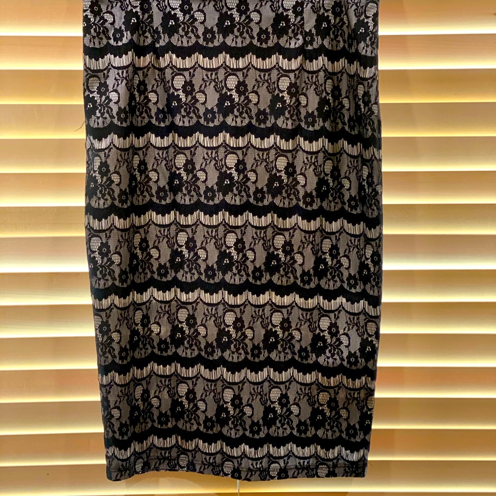 Black and cream pencil skirt